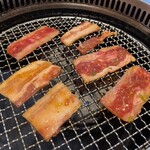 Yakiniku Reimen Yamanakaya - ★焼肉よくばりセット（ライス大無料・1320円税込）★