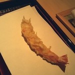 てんぷら 近藤 - 海老 1本目