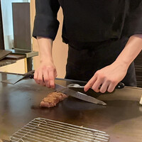 鉄板焼き 表参道 - 