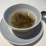 メゾン・ド・ユーロン - 新生姜ともずくのスープ