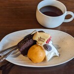 はなびより - デザート＆コーヒー付き♪