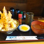 志げ家 - 名物海老天丼990円