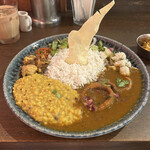 Curry bar nidomi - 