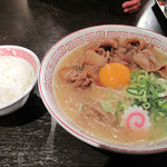 肉玉そば おとど - 千葉発！日本一ご飯がすすむラーメン！
『肉玉そば おとど』です。
本日はラーメン＆ライス決定ですね♪
