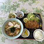 Ramen Tei - 厚切りとんかつとラーメン(チャーシューメン)のセット