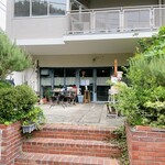 メゾン・ド・ハラ - ひっそりとした外観