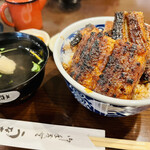 うなぎ料理 三代目うな東 昭和四十四年創業 中川本店 - 