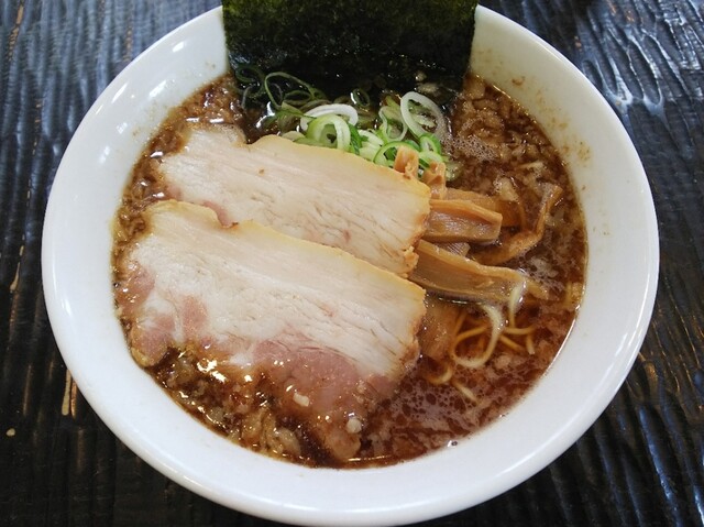 なかた屋 運動公園前 弘前のラーメン店 | 味噌・醤油ラーメン専門