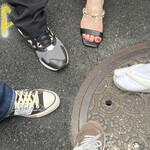 山玄茶 - 恒例の足のご挨拶❣️