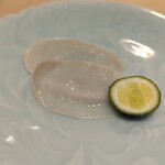 すし 良月 - 鮑の貝柱の薄造り