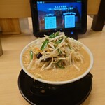 蔵出し醸造味噌ラーメン えんまる - 野菜たっぷり味噌ラーメン(300㌘)860円