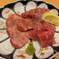 神戸焼肉 金虎 - 