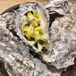 LURRA° - 大黒神島かなわオイスター、ローストイーストと菜の花