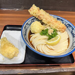 釜たけうどん 明石焼 - 