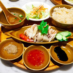 シンガポール 海南鶏飯 - シンガポールチキンライス
