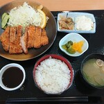レストラン彩 - とんかつ定食　1,100円