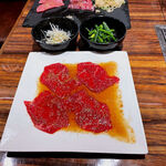 焼肉USON - USONオリジナル カルパッチョ風ねぎムチンロース（1,180円）