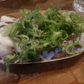 タコとハイボール_2