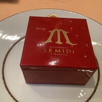 リストランテ ル・ミディ ひらまつ - 