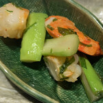 Shimbashi Tenzushi - 前菜：アスパラガスと海老