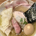 ジャパニーズ ラーメン 五感 - 