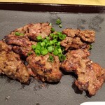 Sumibiyaki Shiotare - 牛せせり炙り焼き