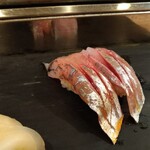 Sushi Bar にぎりて - 真あじ・鮮魚