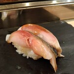 Sushi Bar にぎりて - 生サバ