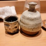 鮨 龍次郎 - 冷酒は半合で