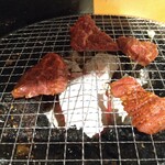 炭火焼肉 とく - 