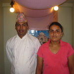インド料理 PUJA - オーナーさんと奥様（掲載許諾済み）
