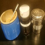 つけ麺無心 - 卓上調味料