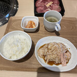 焼肉ホルモン おはこ - 料理写真:新鮮生ホルモンランチ タレ ご飯小盛り