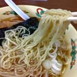 柿崎もち屋 - 麺は低加水的な？