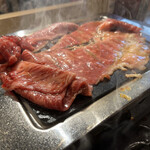 大衆焼肉ホルモン にくさわ - 