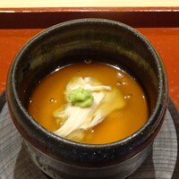 銀座 稲葉 - 朝食：本日の豆ふ料理（胡麻豆腐と湯葉のべっこうあんがけ）