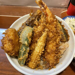 天三 - 海老2本、キス、ホタテ、ナス、ピーマン、かぼちゃ、ヤングコーン