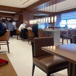 Sakura Lounge - 