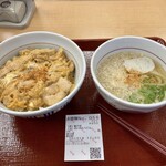 Nakau - 2020/10/19 親子丼+はいからうどん（小）セット ¥600