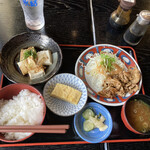 Roppongi - 日替定食　¥924