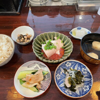 あそび割烹 さん葉か - ランチ全景