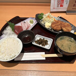 海鮮茶屋 一鮮 - 【2023.6.22(木)】日替り定食(刺身2種盛り・メンチカツ・ヒレカツ)1,000円