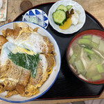 後藤食堂 - 料理写真:カツ丼930円　ご飯控えめ△30円