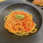 Kitchen N.O.I.S.E - しんぷるトマトソースパスタ