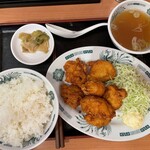 日高屋 - 唐揚げ定食