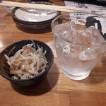 Izakaya Rakugaki - お通し４４０円