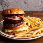 CAMANBERT BACON CHEESE BURGER - Home-smoked camembert bacon cheese