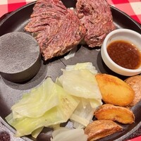 ビストロガブリ 大門店 - 付け合わせがチープ