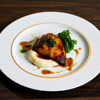 ROASTED SILVER COD honey vinaigrette sauce