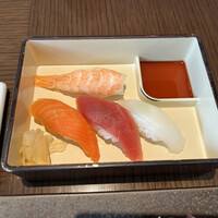 ブッフェアンドカフェ スロープサイドダイナー ザクロ - 